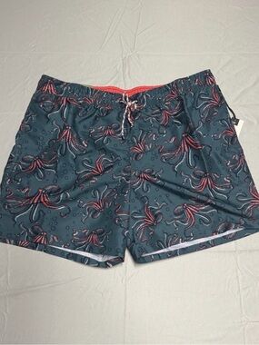 Men's GoodFellow & Co. Teal
Octopus Print Swim Shorts - Size
XL NWT